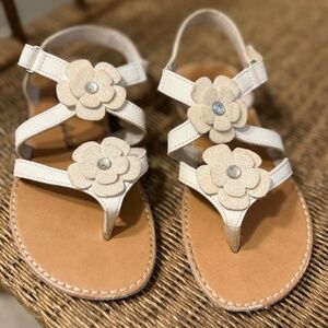 Girls White Rachel Shoes 13 with Flowers Sandals